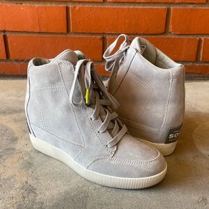 NEW SOREL Women's Gray Suede Out N About Wedge II Boot  Size 7